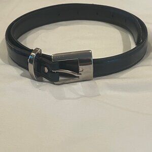 Thin Navy Blue, size small (26"-30" waist), silver buckle